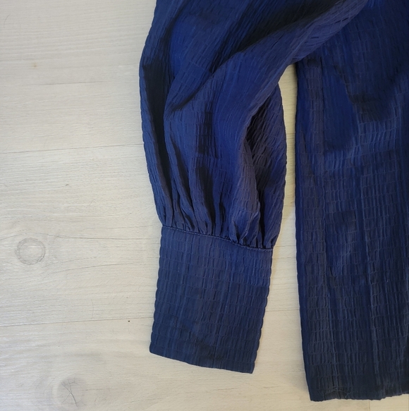 Halogen Textured Navy Blouse - Picture 2 of 7